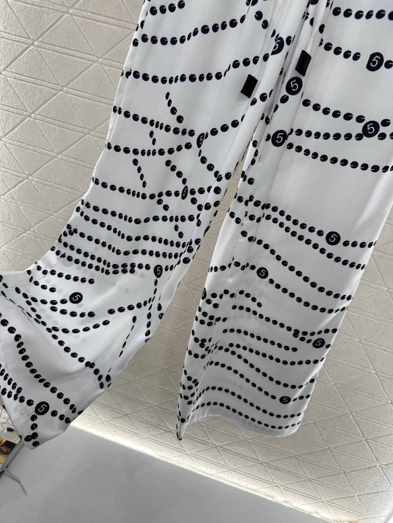 Supportive Chanel Long Pants 109810