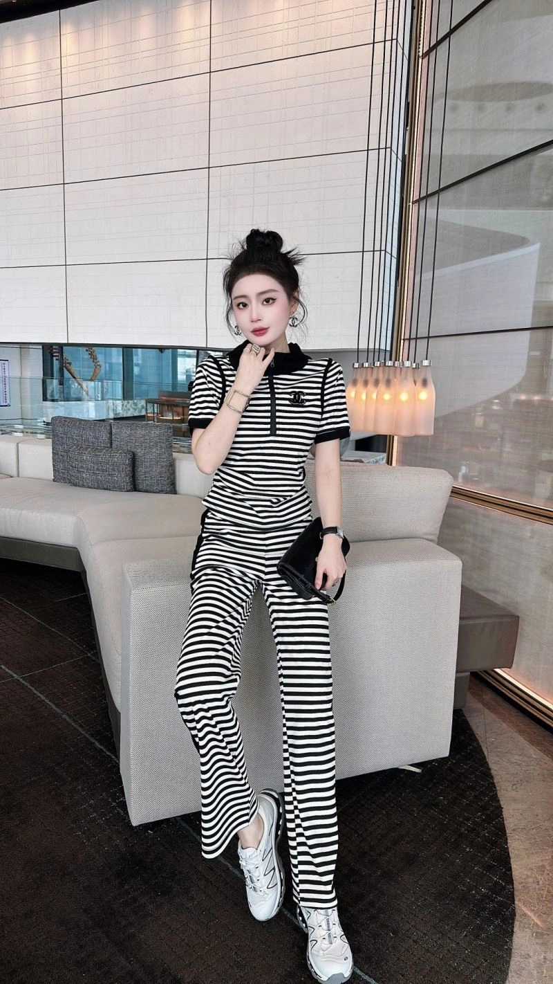 OdorResistant Chanel Long Suits 111386