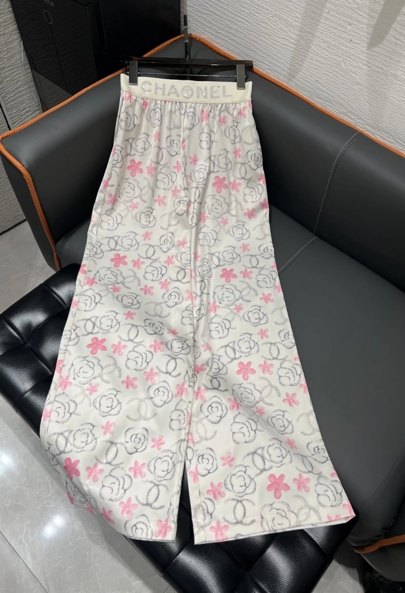 Chanel Long Suits WellDesigned 109347