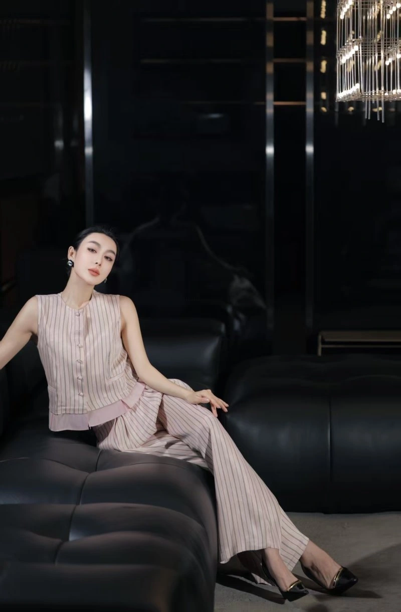Modern Chanel Long Suits 108910