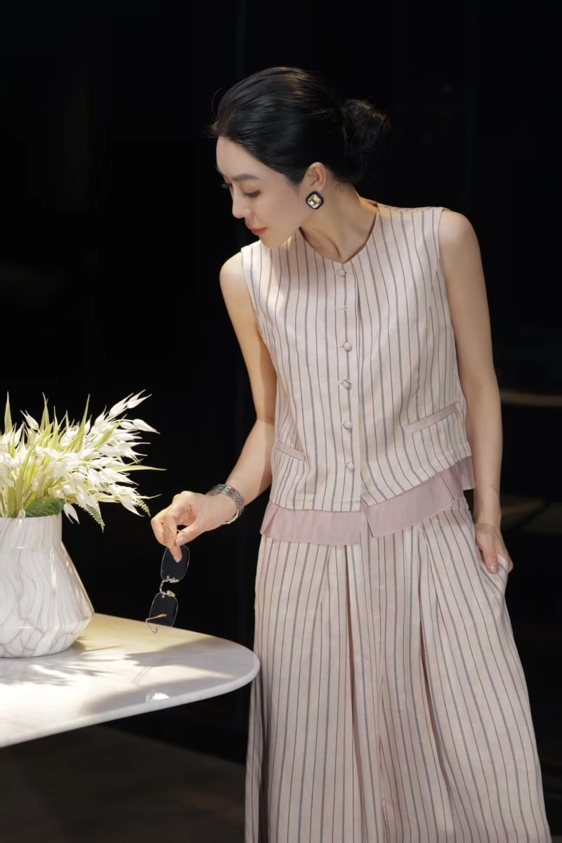 Modern Chanel Long Suits 108910