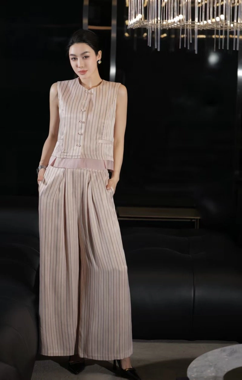 Modern Chanel Long Suits 108910