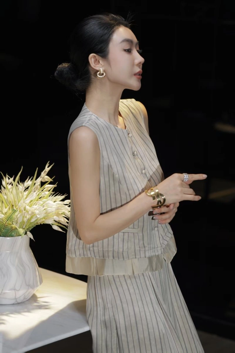 Casual Chanel Long Suits 108909