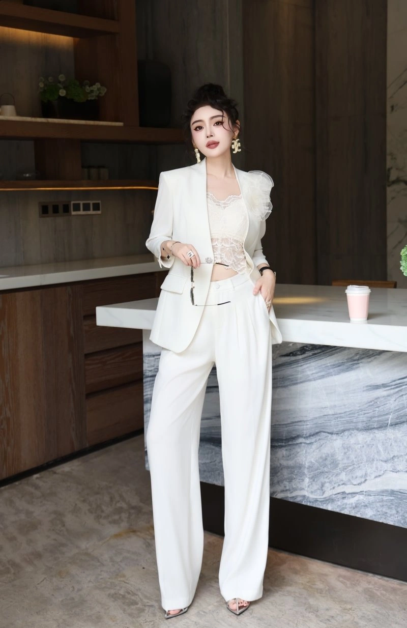 Chanel Long Suits Affordable 108905