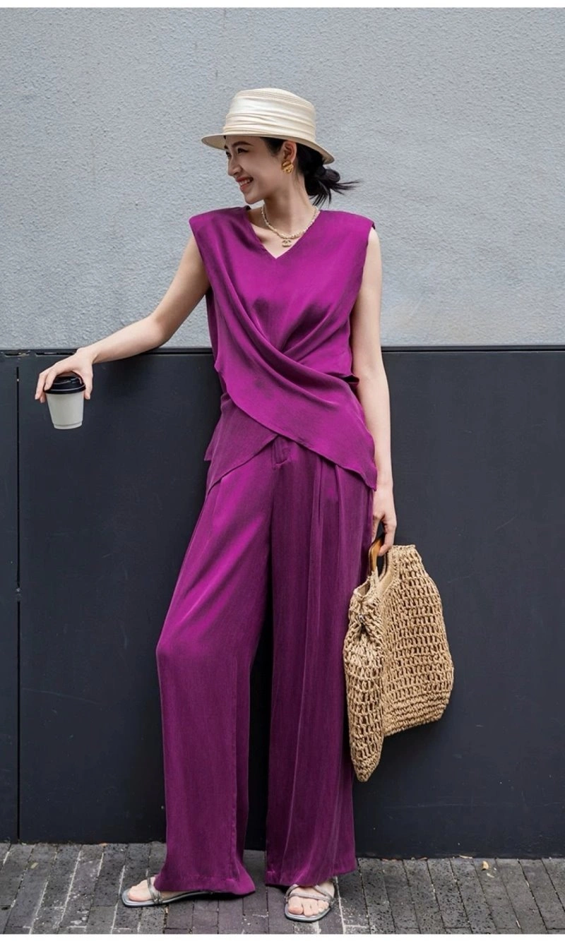 Snug Chanel Long Suits 108895