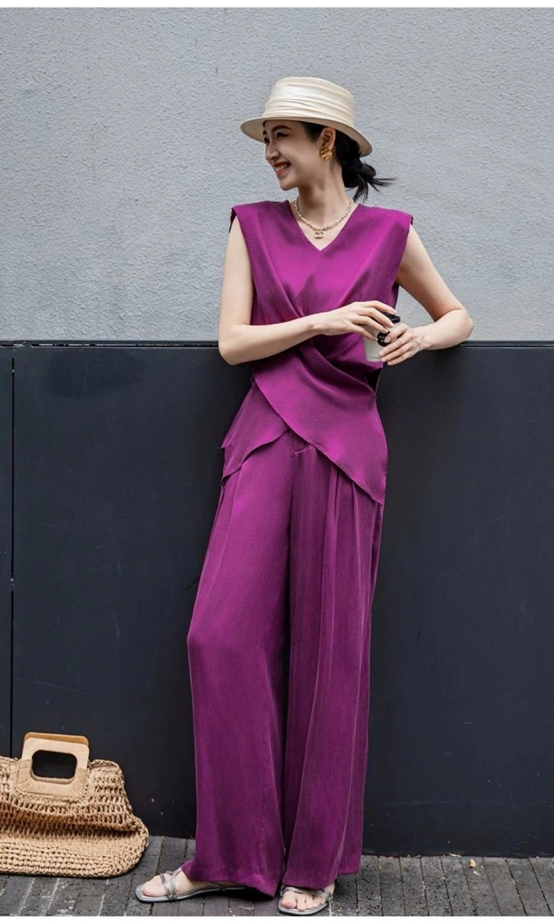Snug Chanel Long Suits 108895