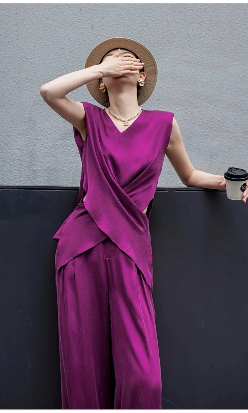 Snug Chanel Long Suits 108895