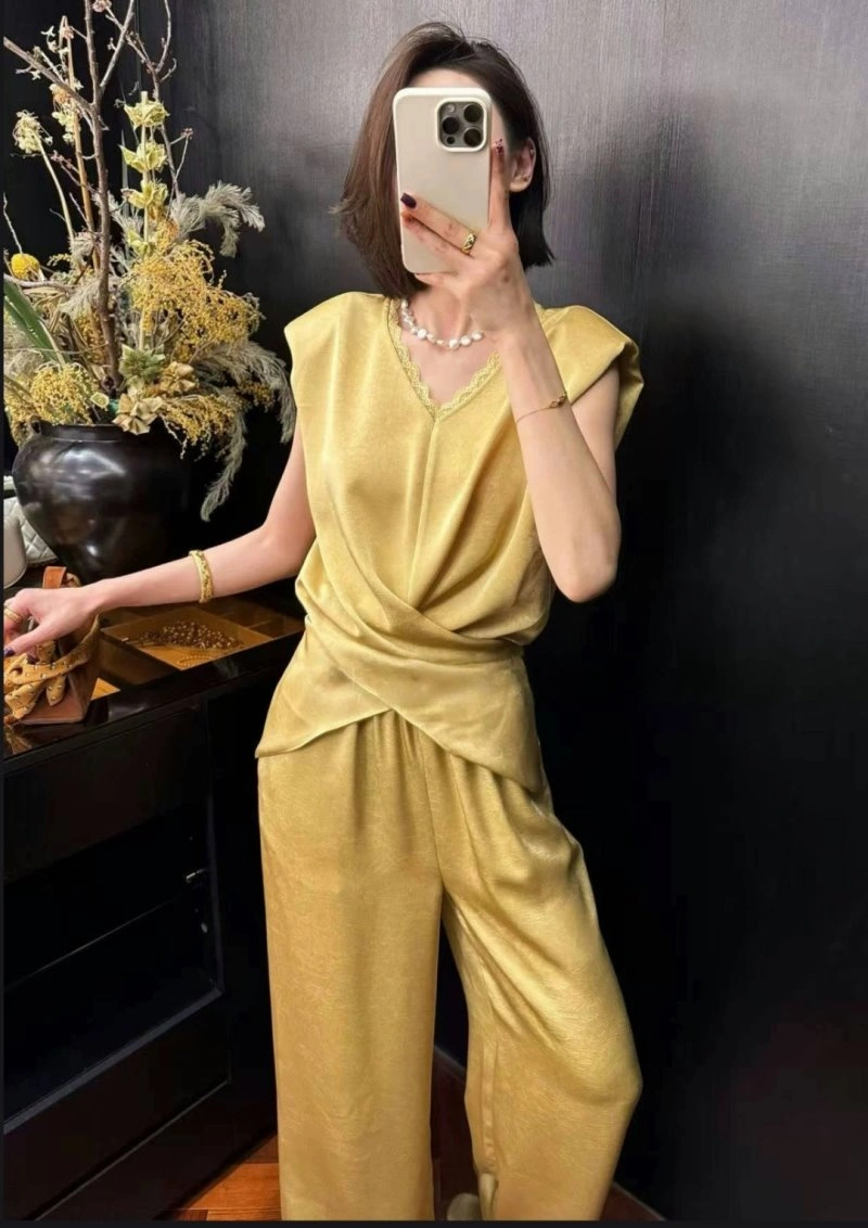 Seasonal Chanel Long Suits 108884