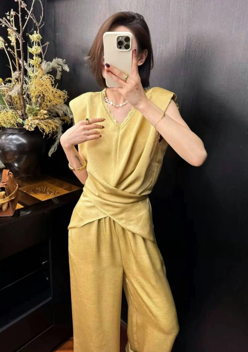 Seasonal Chanel Long Suits 108884