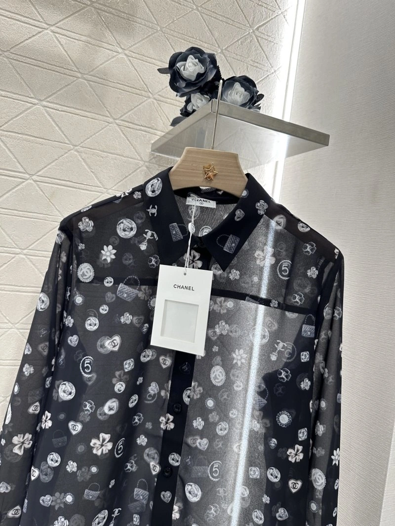 Chanel Long Suits Versatile 108882
