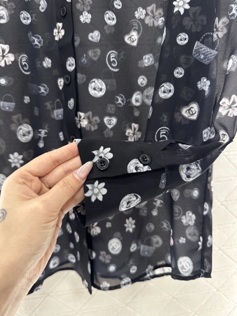 Chanel Long Suits Versatile 108882