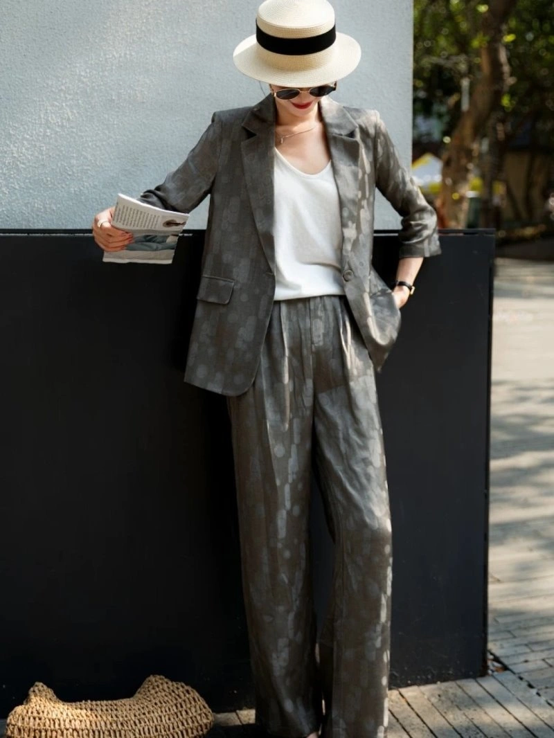Soft Chanel Long Suits 108896
