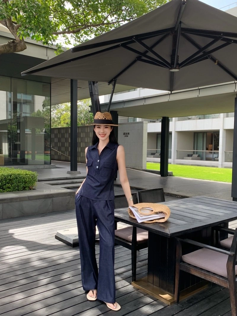 Chanel Long Suits Neat 108870