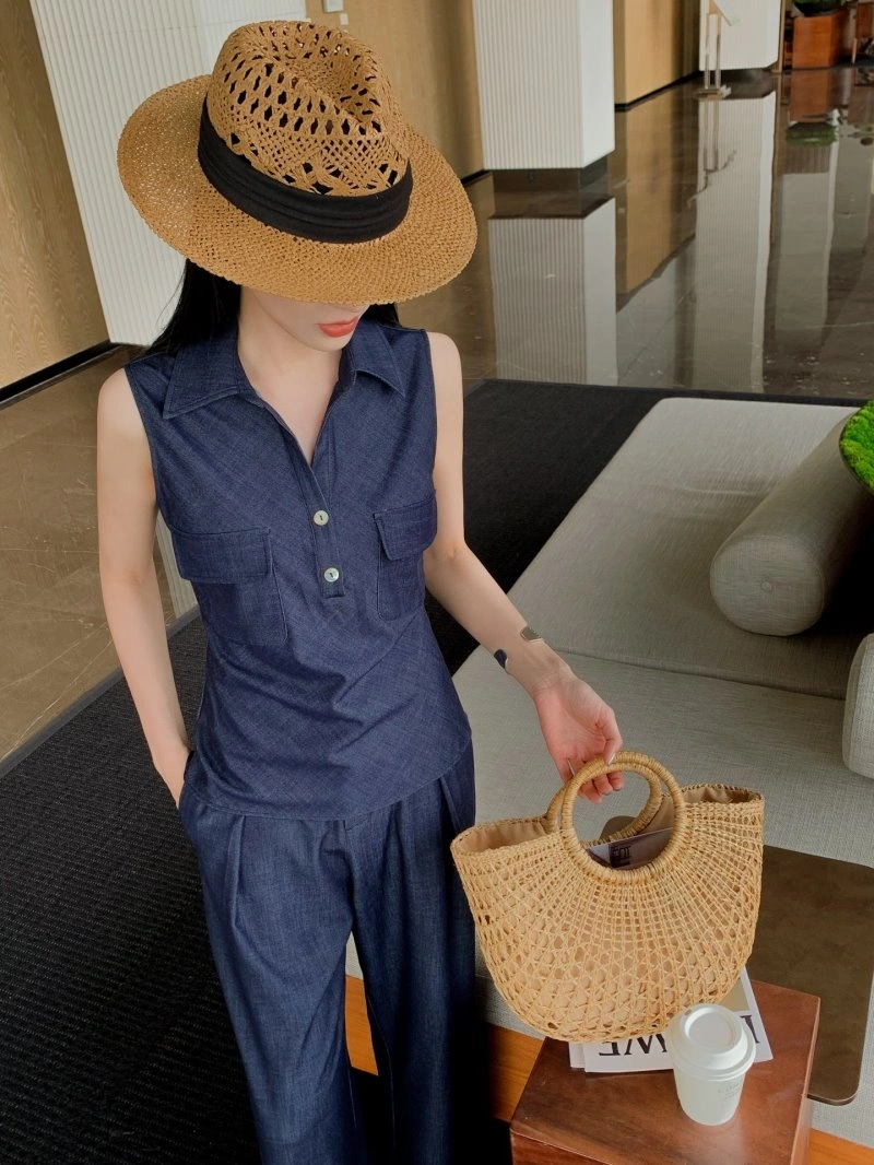 Chanel Long Suits Neat 108870