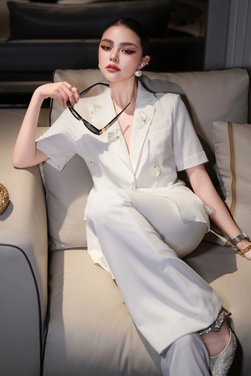 Chanel Long Suits Breathable 108864