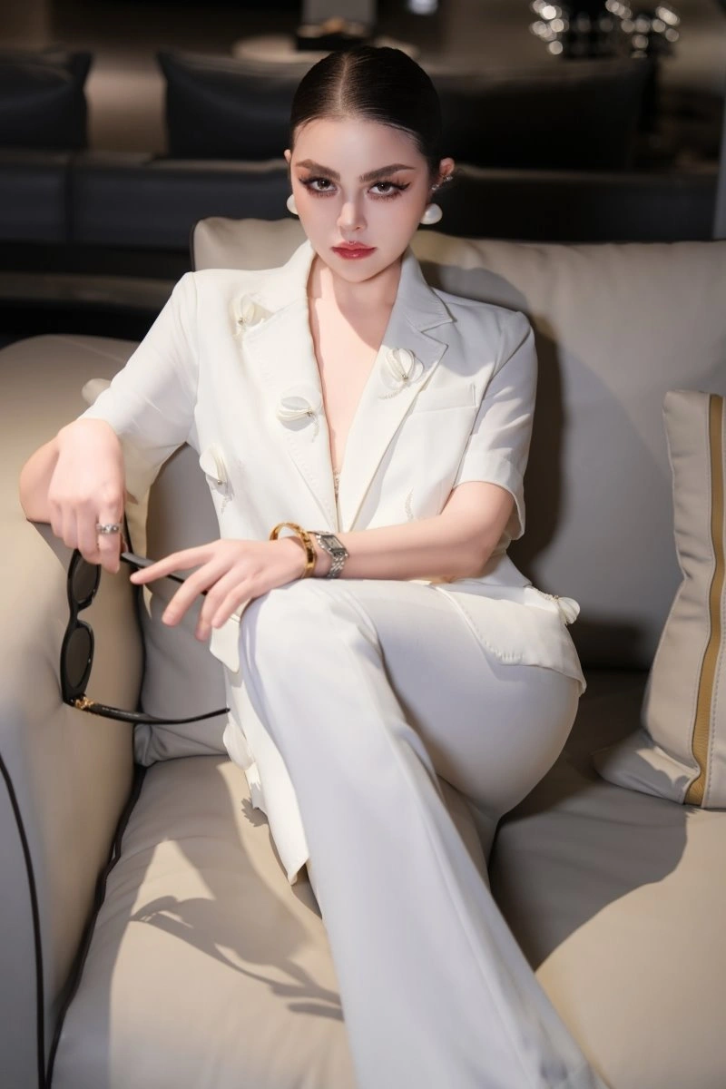 Chanel Long Suits Breathable 108864