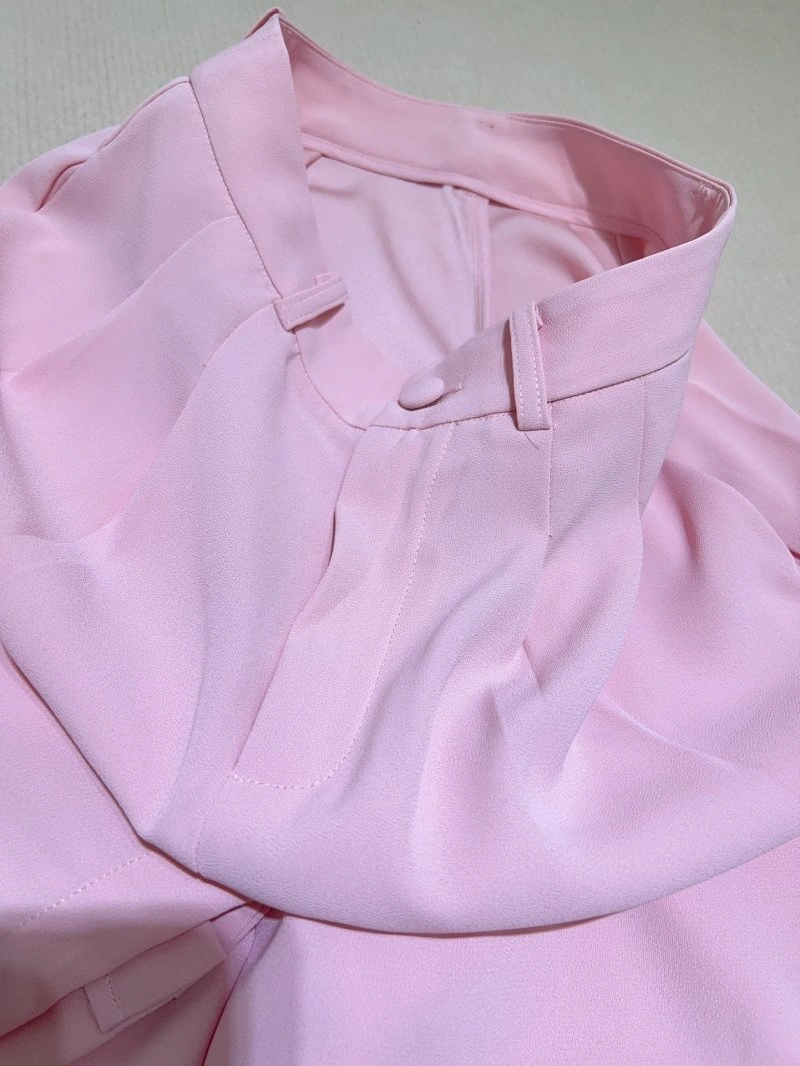 Vibrant Chanel Long Suits 108865