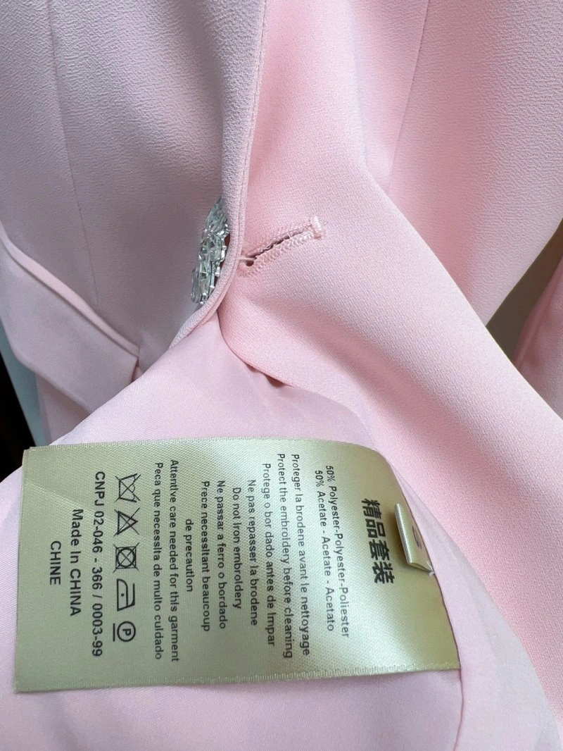 Vibrant Chanel Long Suits 108865