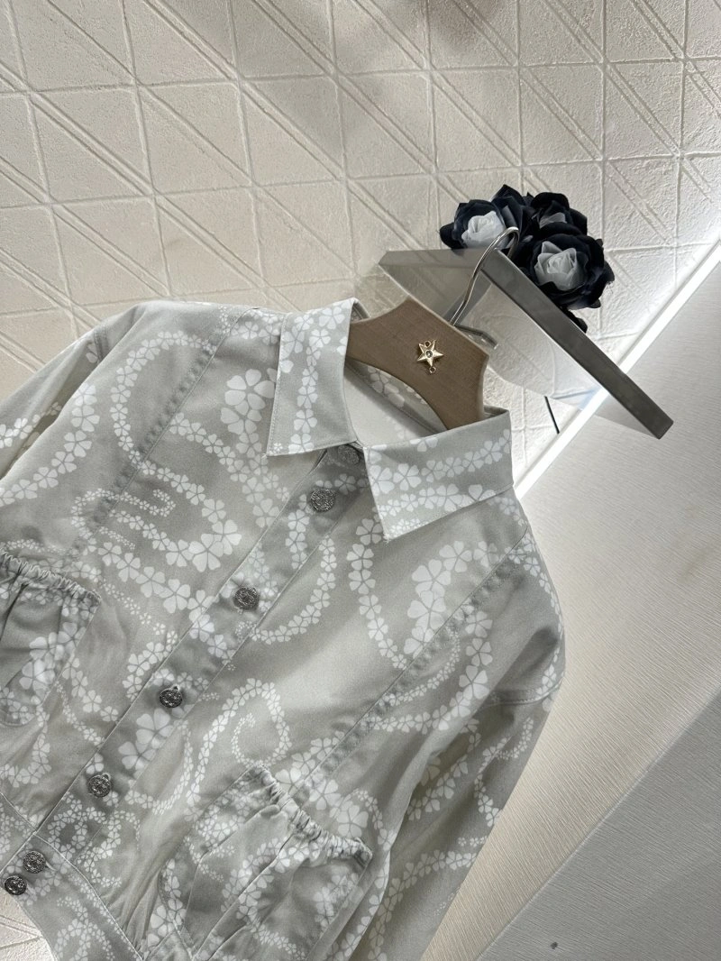 ZipUp Chanel Long Suits 108839