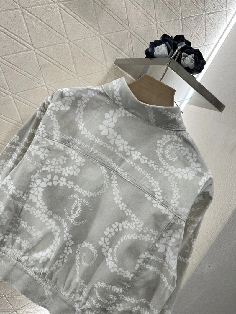 ZipUp Chanel Long Suits 108839