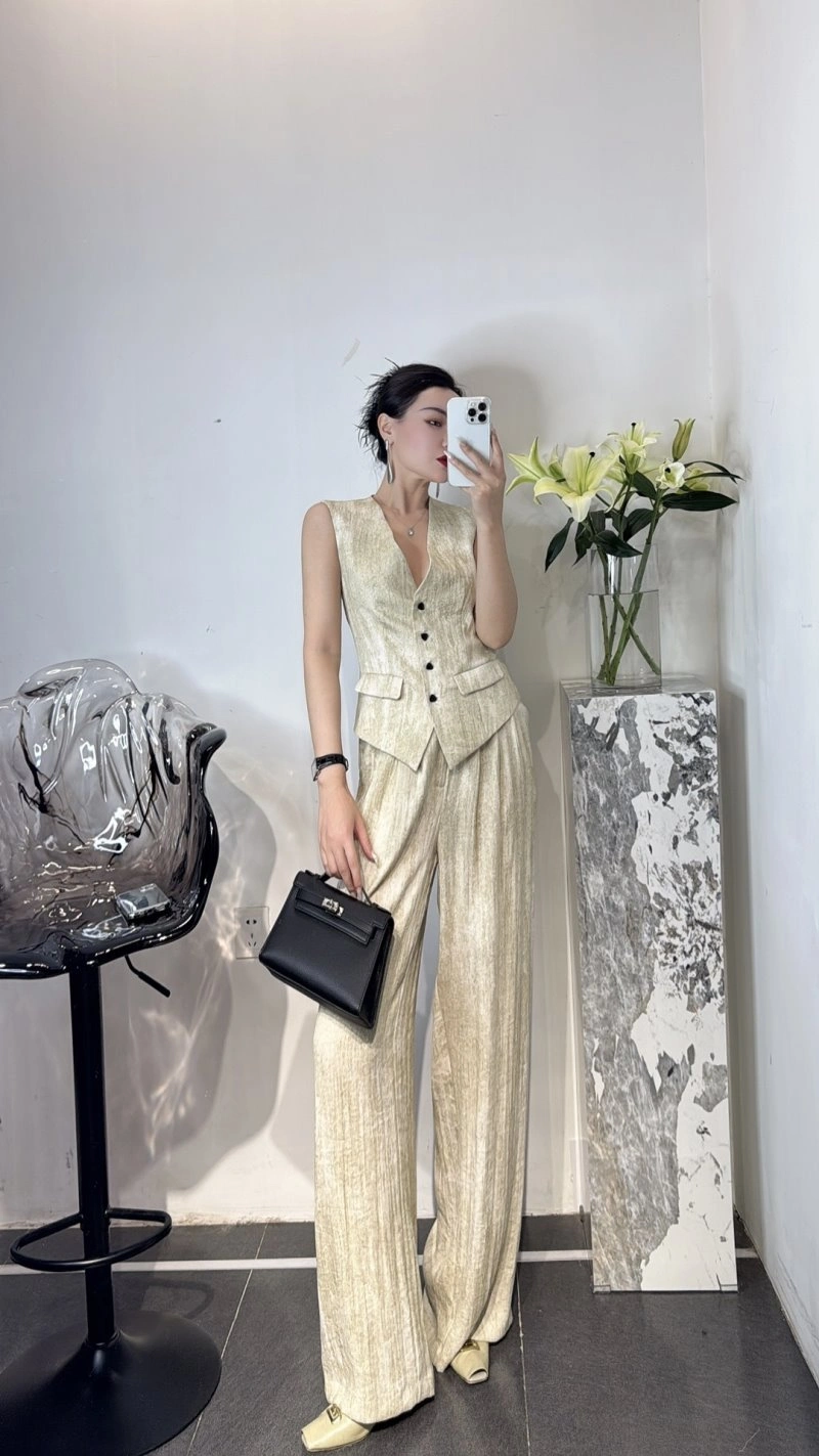 Chanel Long Suits Trendy 108848