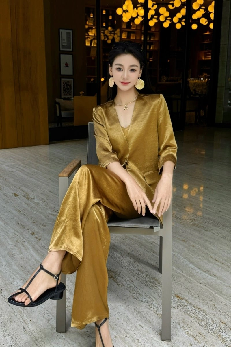 Chanel Long Suits Durable 110535