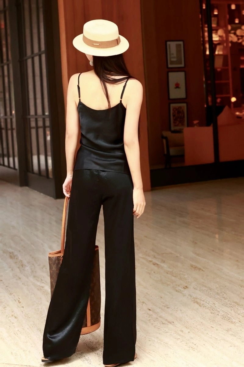 Chanel Long Suits Bold 110519