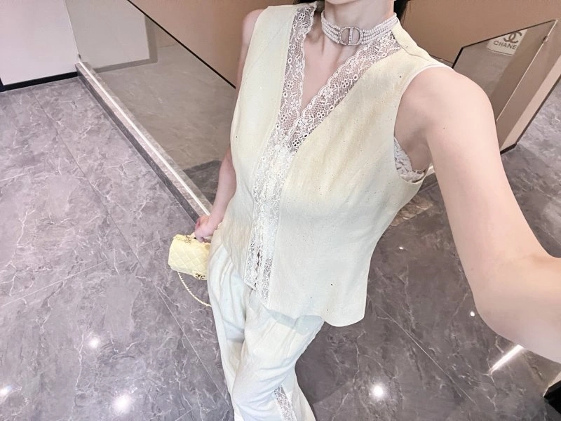Chanel Long Suits Resilient 110508