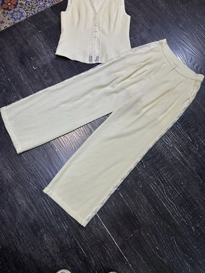 Chanel Long Suits Resilient 110508