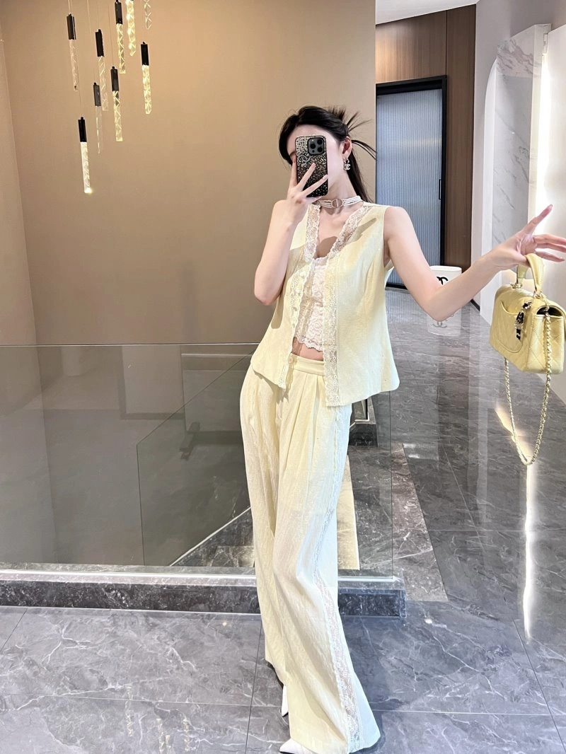 Chanel Long Suits GoAnywhere 110518
