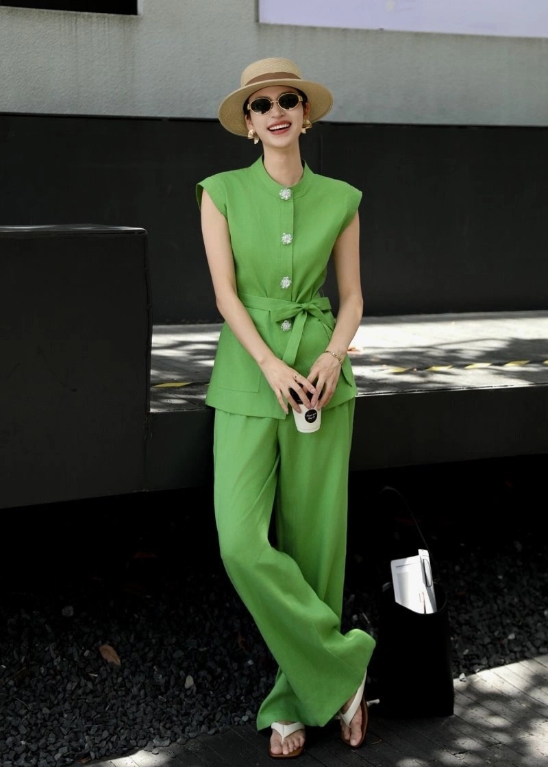 Chanel Long Suits ComfortFit 110517