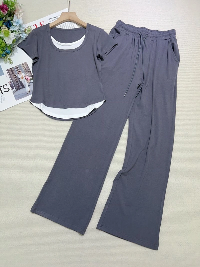 HighQuality Chanel Long Suits 110503