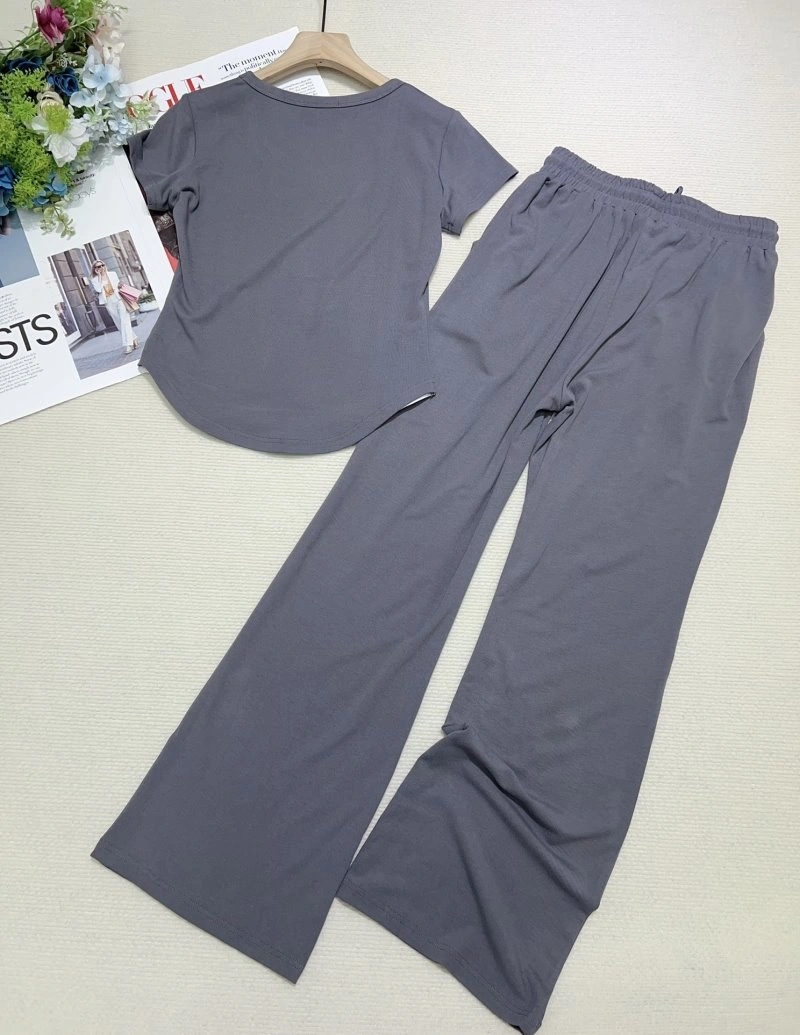 HighQuality Chanel Long Suits 110503