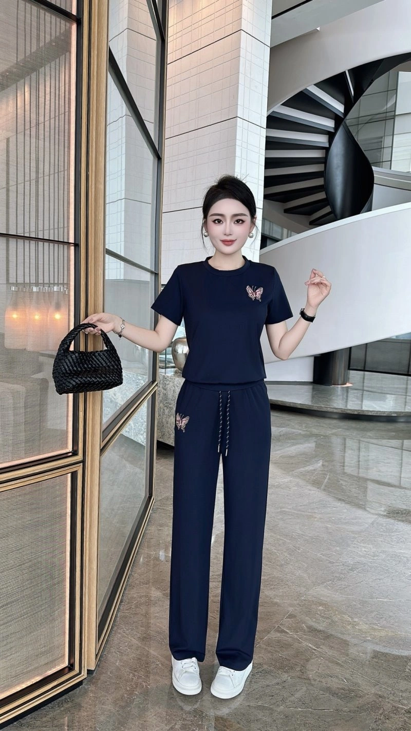 Chanel Long Suits Durable 110510