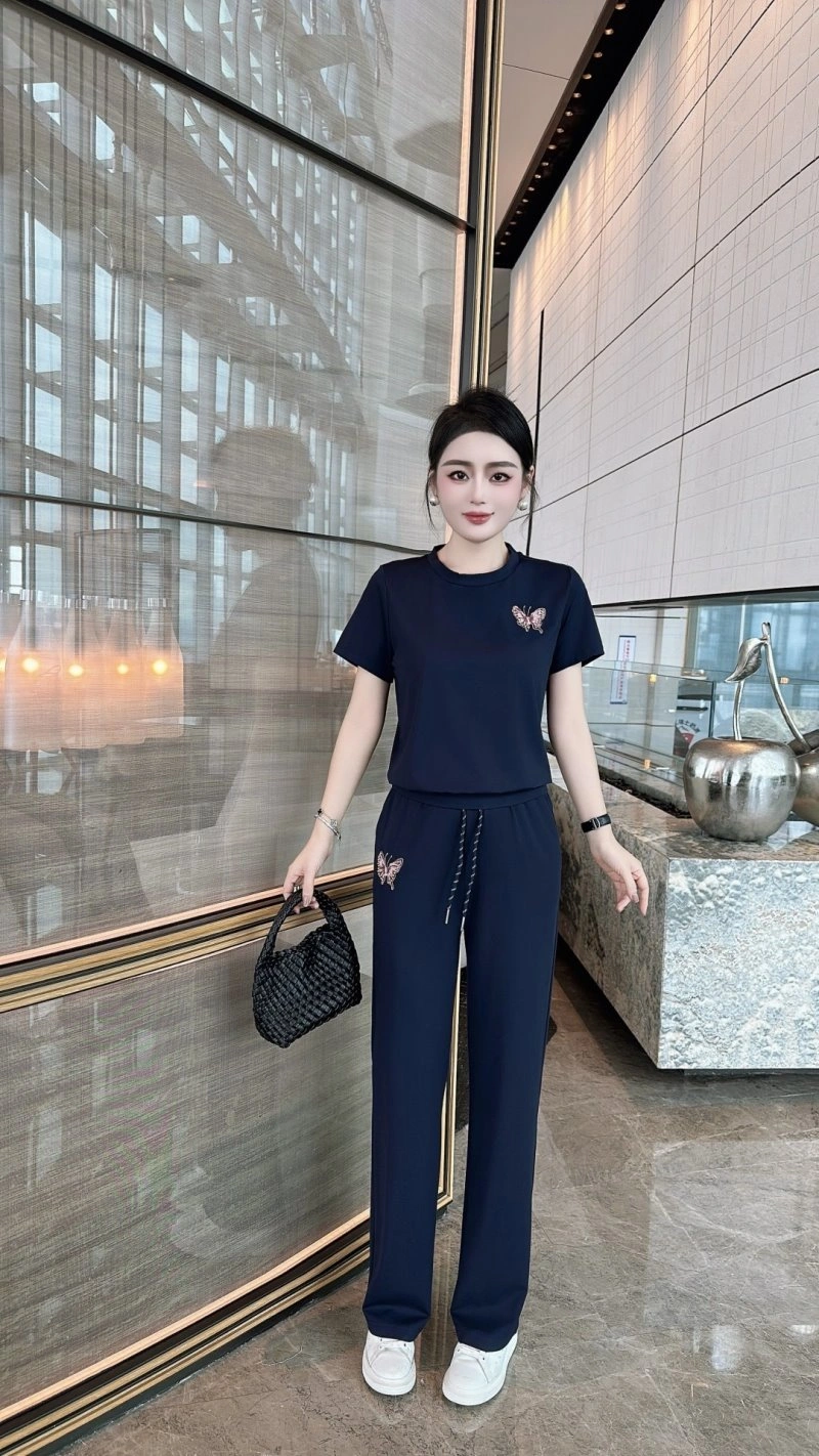 Chanel Long Suits Durable 110510