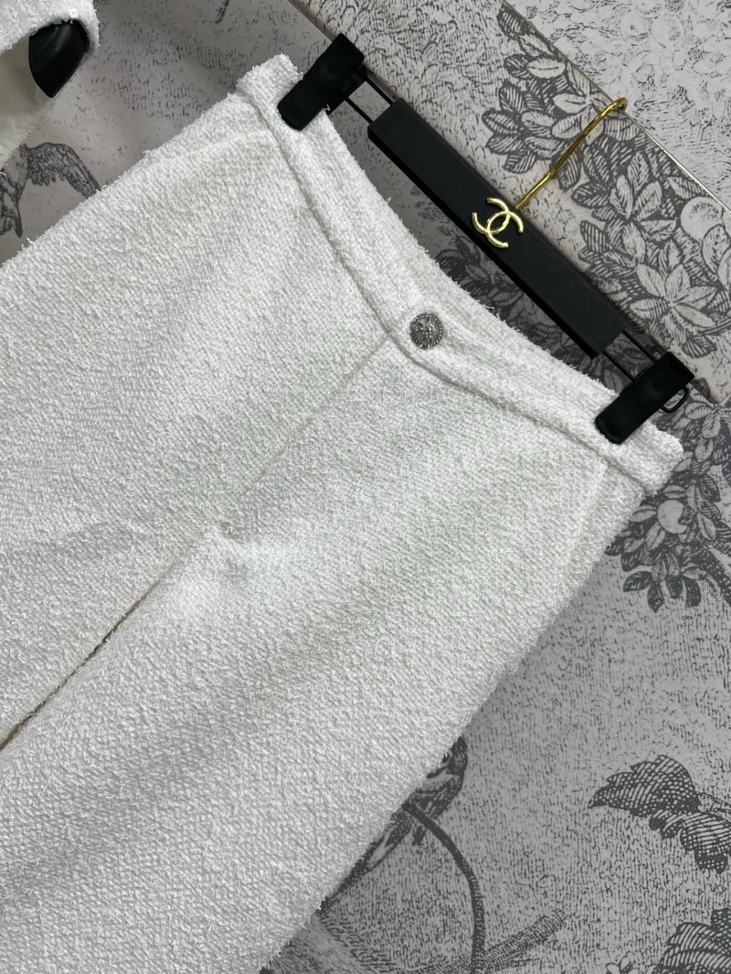 Chanel Long Suits SmoothTexture 108162