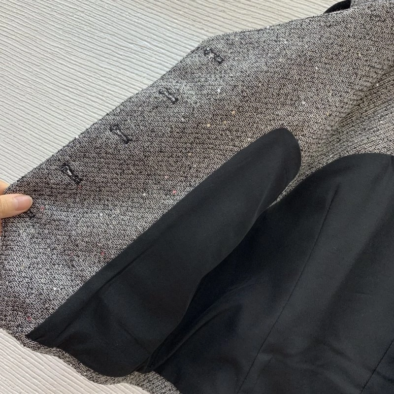 Seasonal Chanel Long Suits 108163