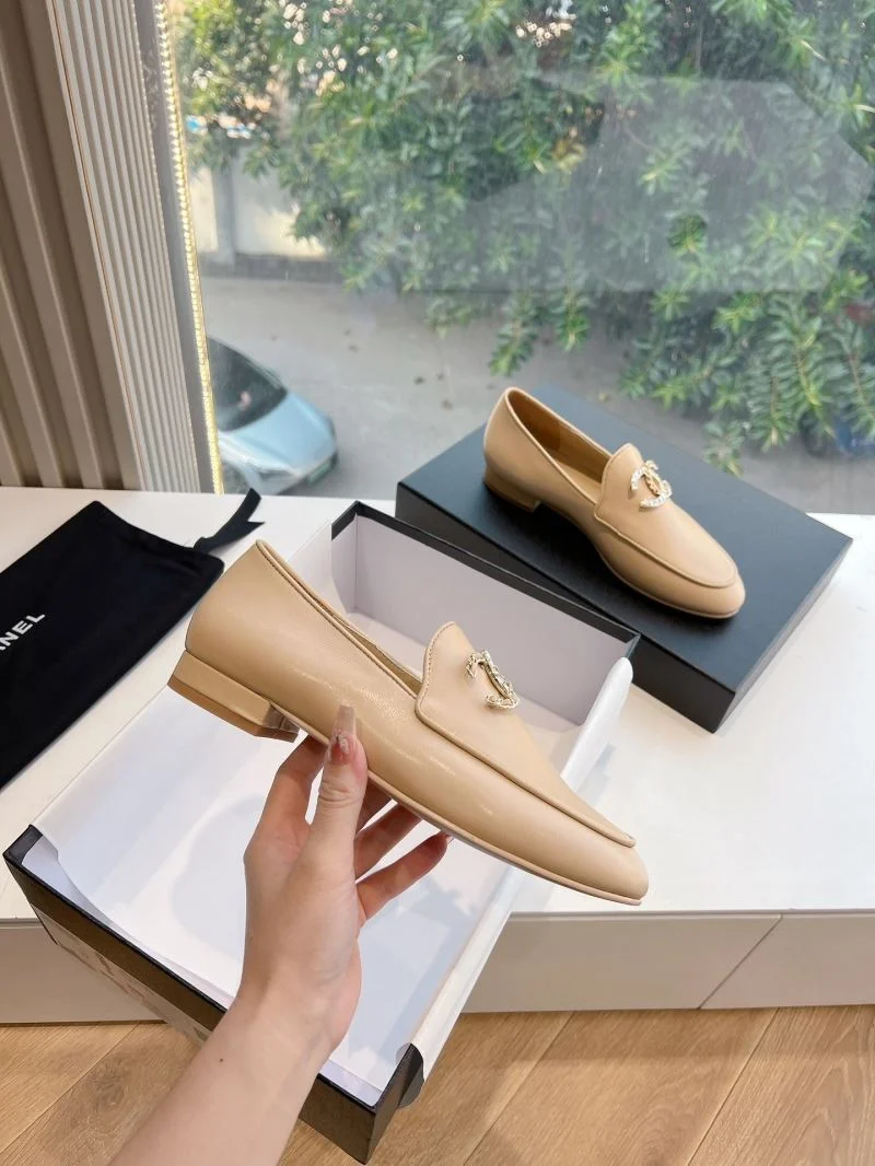 GoodFit Chanel Low Shoes 18526