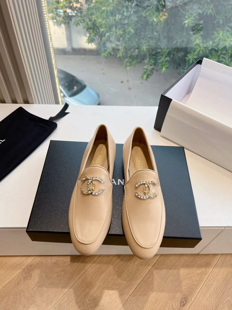 GoodFit Chanel Low Shoes 18526