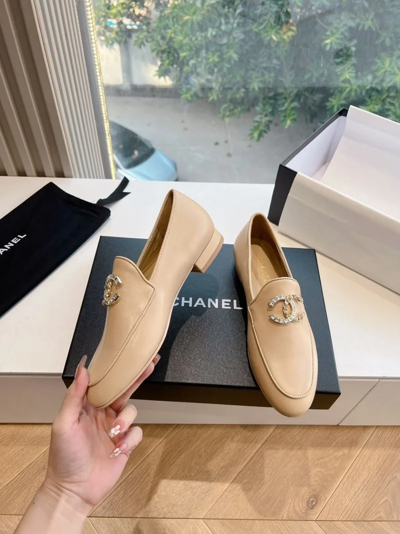 GoodFit Chanel Low Shoes 18526