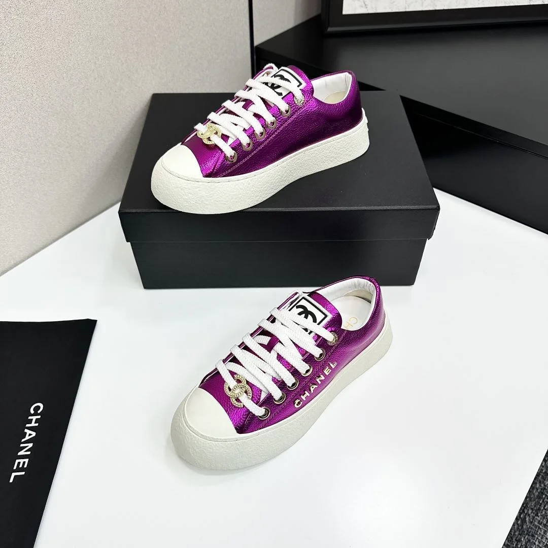 Chanel Low Shoes Attractive 18462