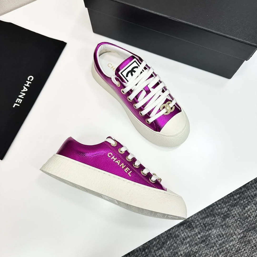Chanel Low Shoes Attractive 18462