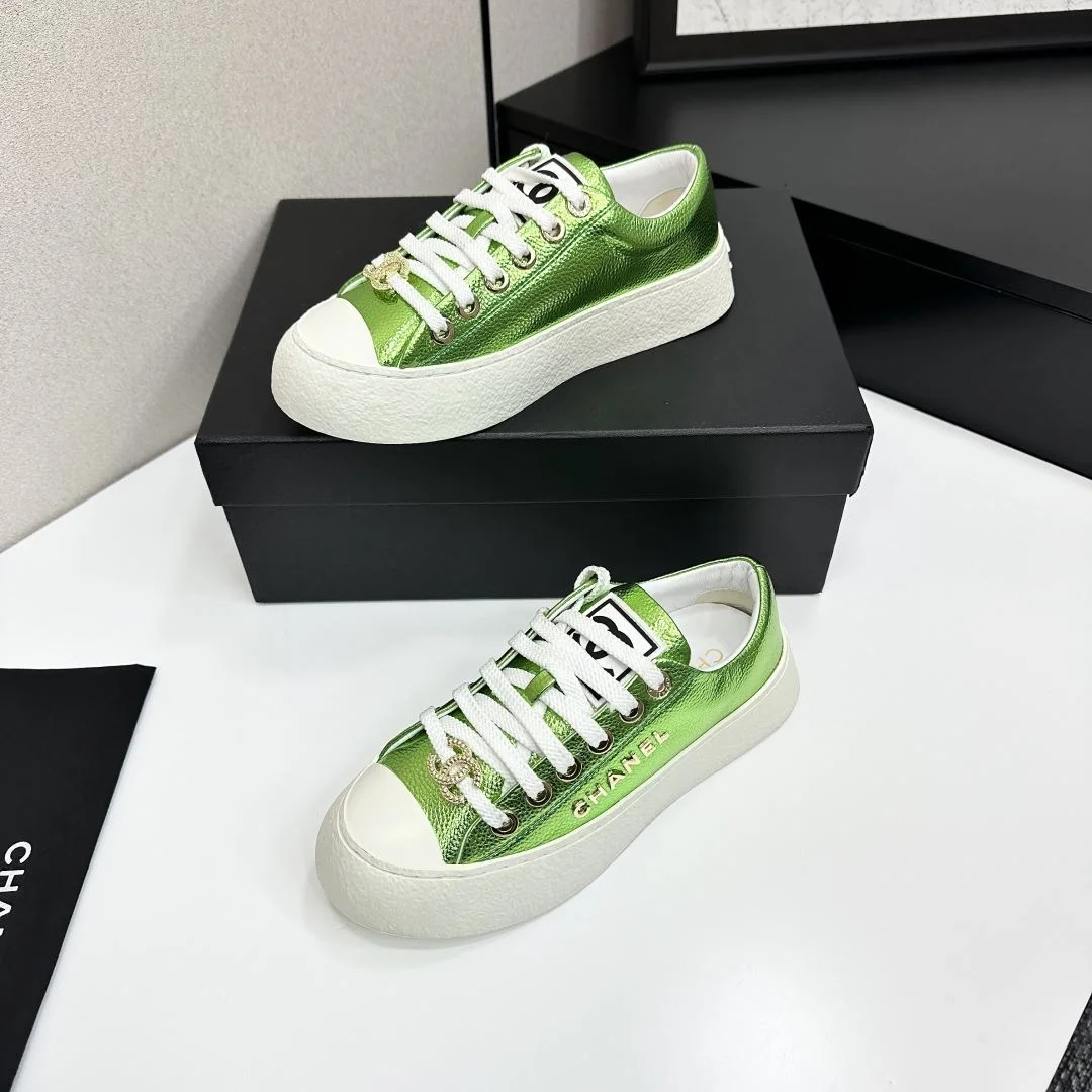 Comfortable Chanel Low Shoes 18524