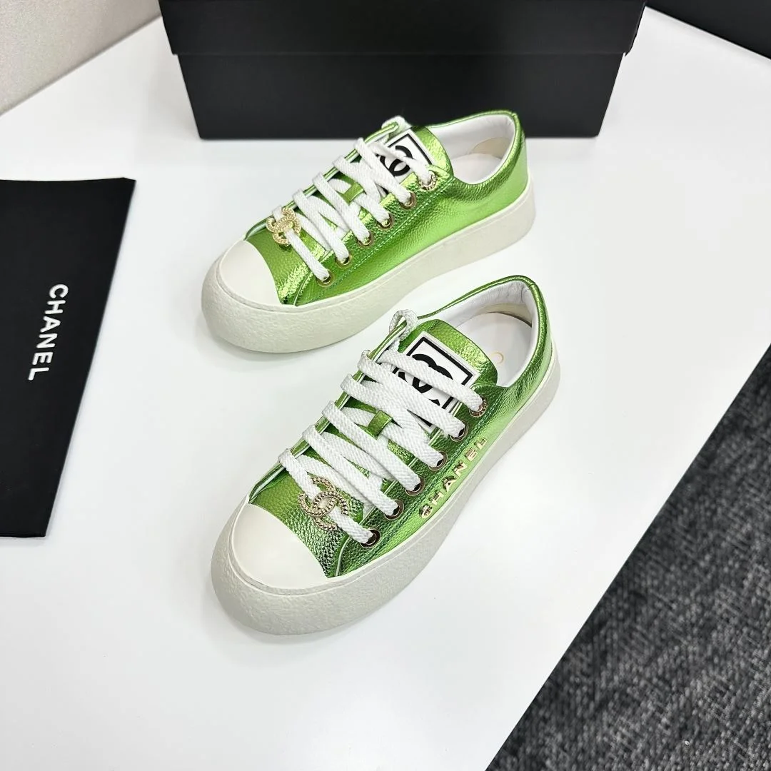 Comfortable Chanel Low Shoes 18524