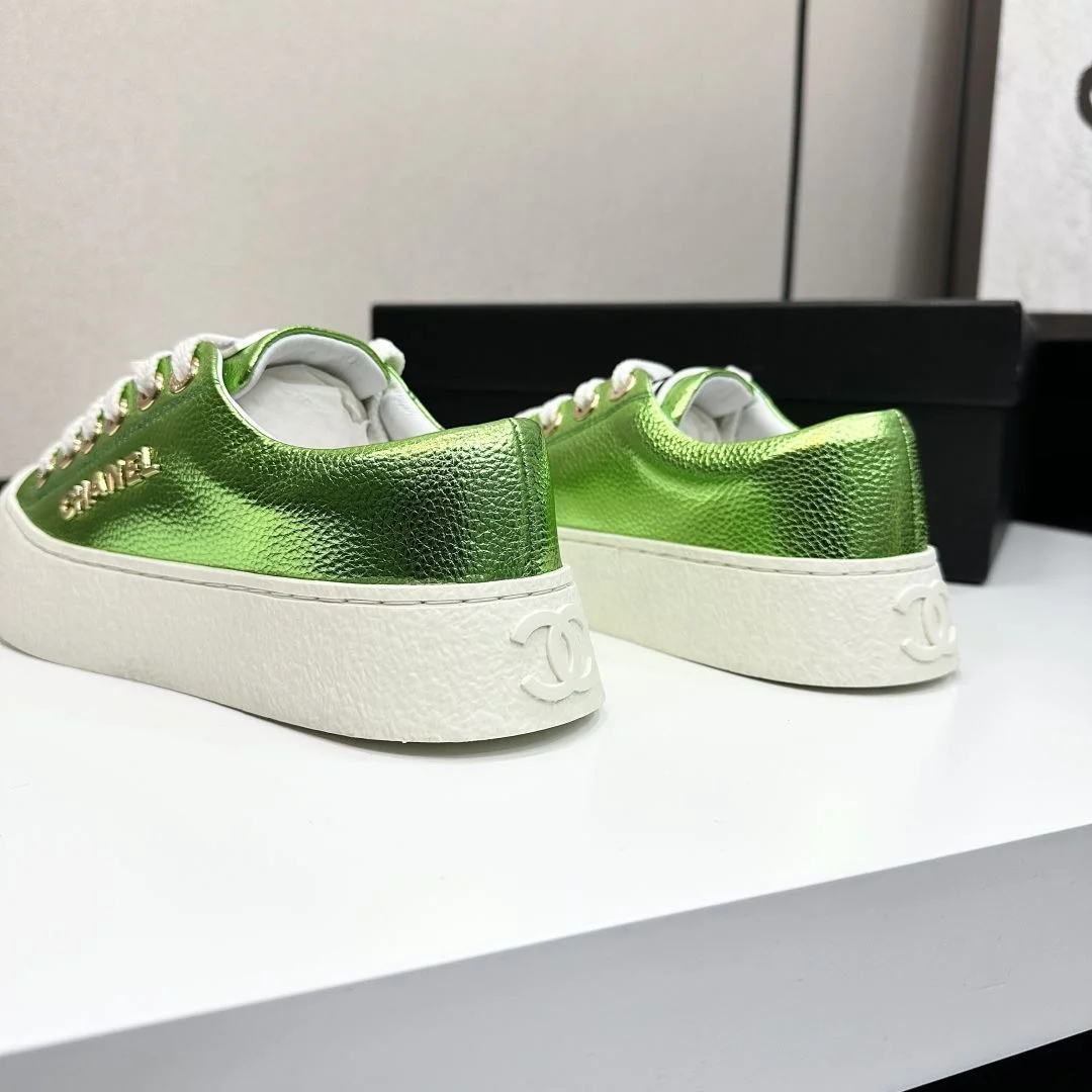 Comfortable Chanel Low Shoes 18524