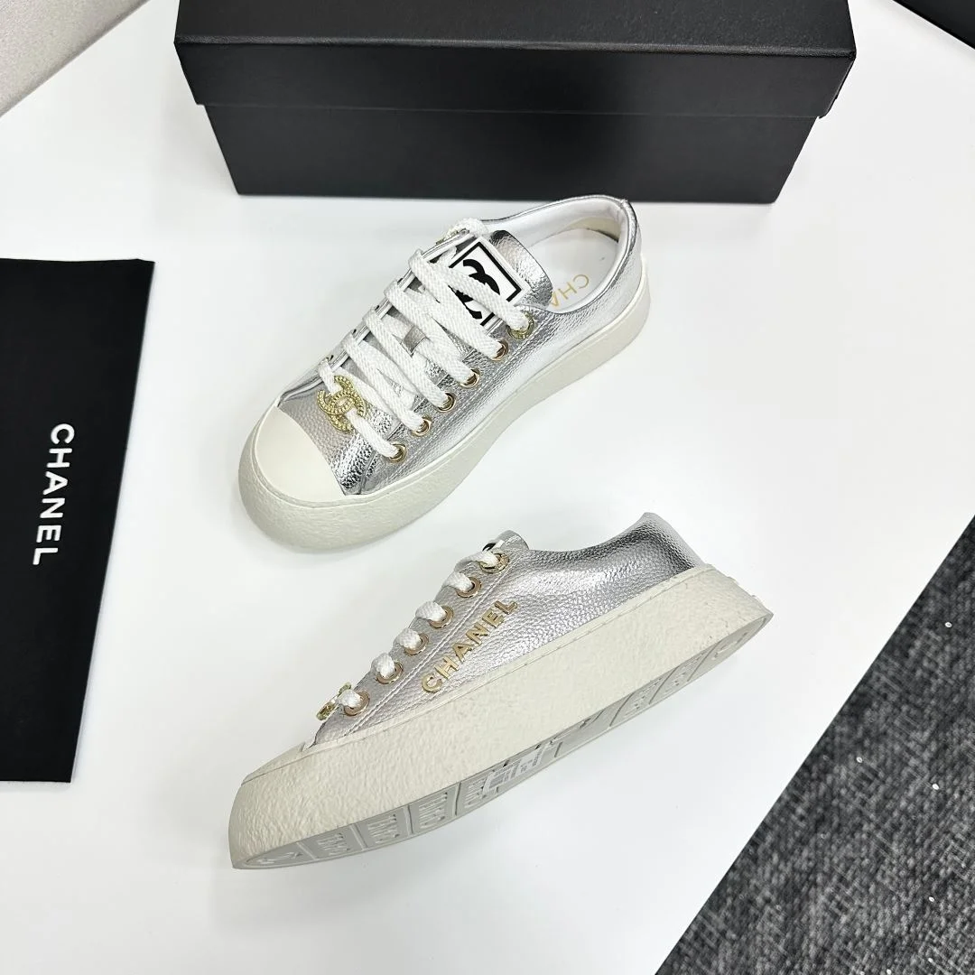 Chanel Low Shoes Thermal 18475