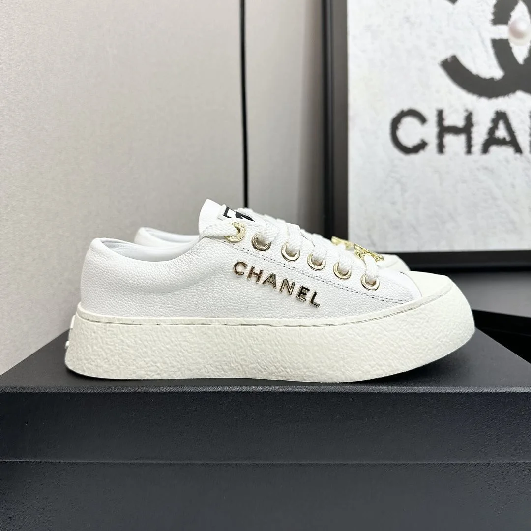 Packable Chanel Low Shoes 18461