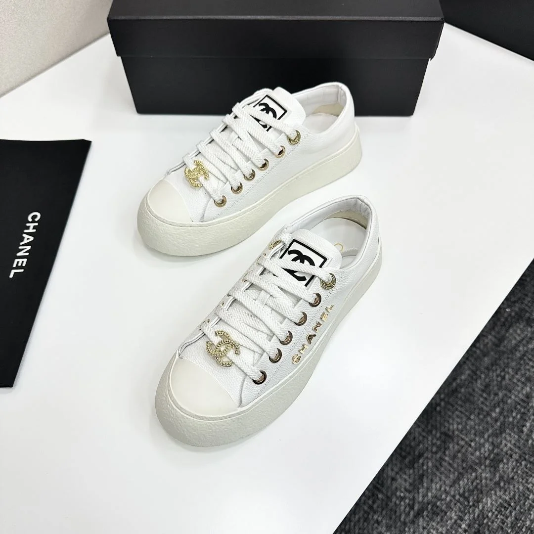 Packable Chanel Low Shoes 18461