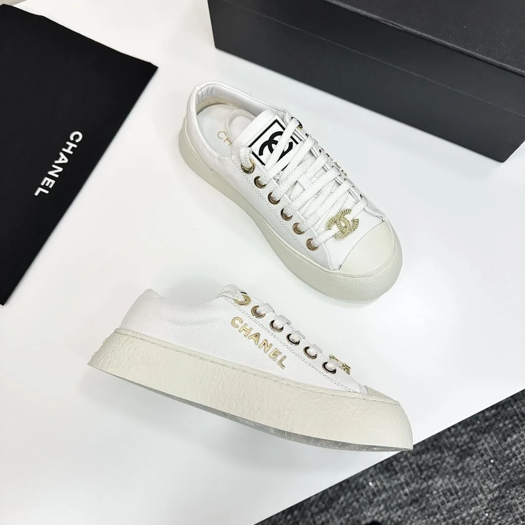 Packable Chanel Low Shoes 18461