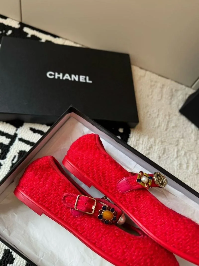 Trendy Chanel Low Shoes 20289